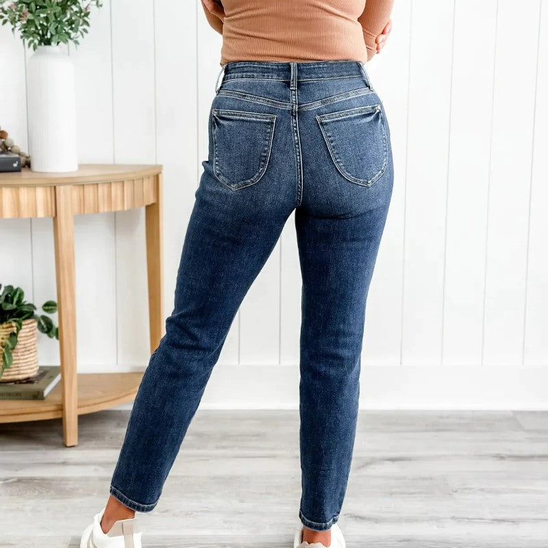 Judy Blue Tummy Control Butt Lifting Jeans