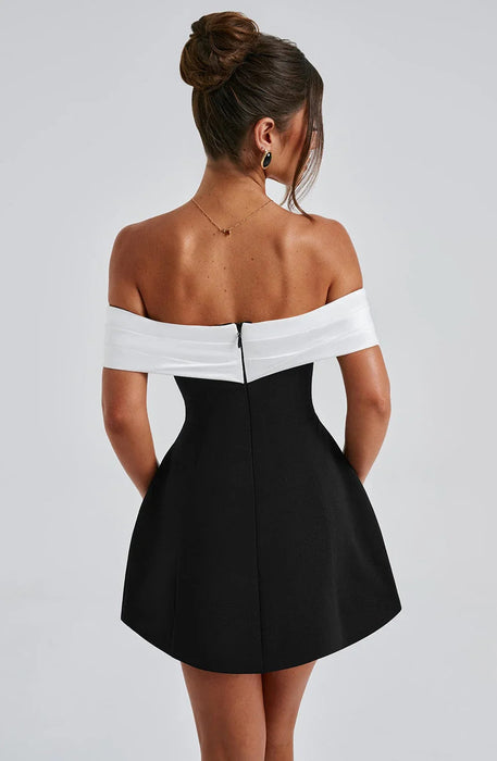 Sophisticated Mini Dress With A Bow Design