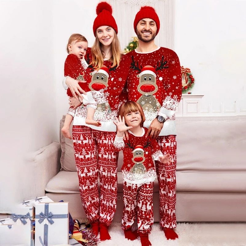 Xmas Deer Print Pajamas Sets