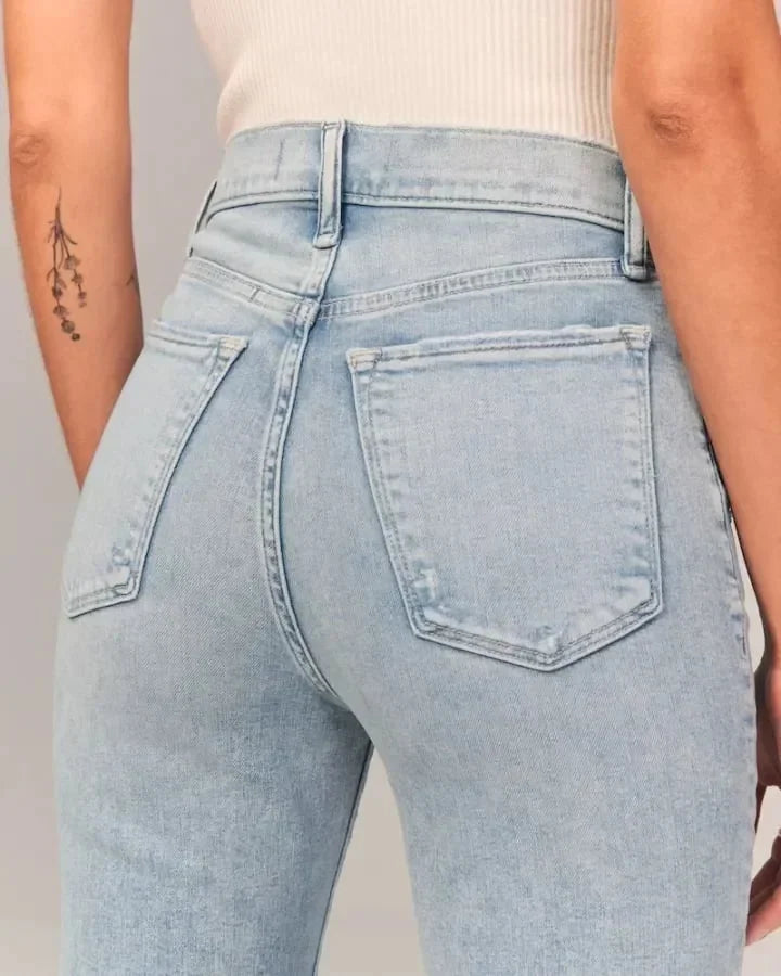 High Raised Flared Jeans With A Stretched Fit