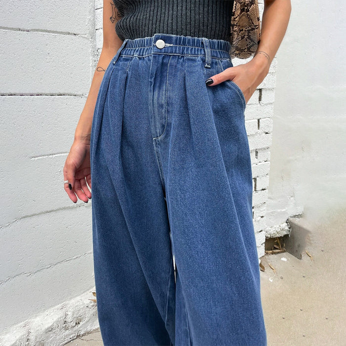 Plicated Detail Wide Leg Jeans