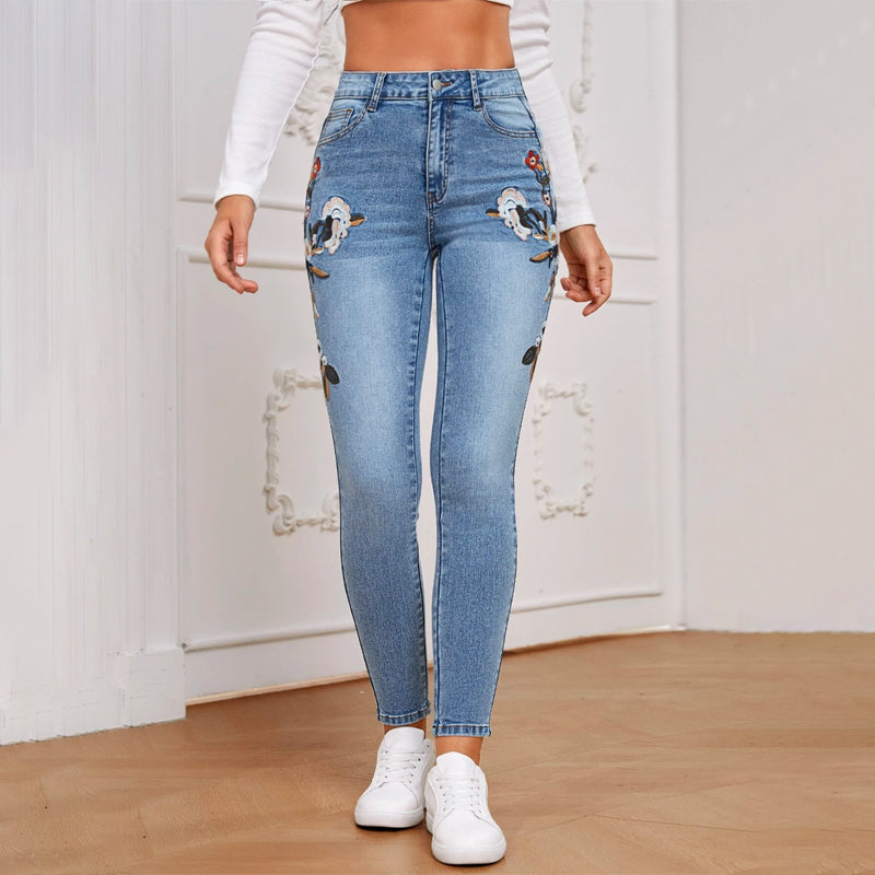 Floral Embroidery Skinny Jeans