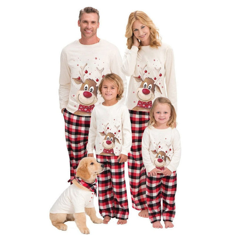 The Deer Xmas Family Matching Pajama Set