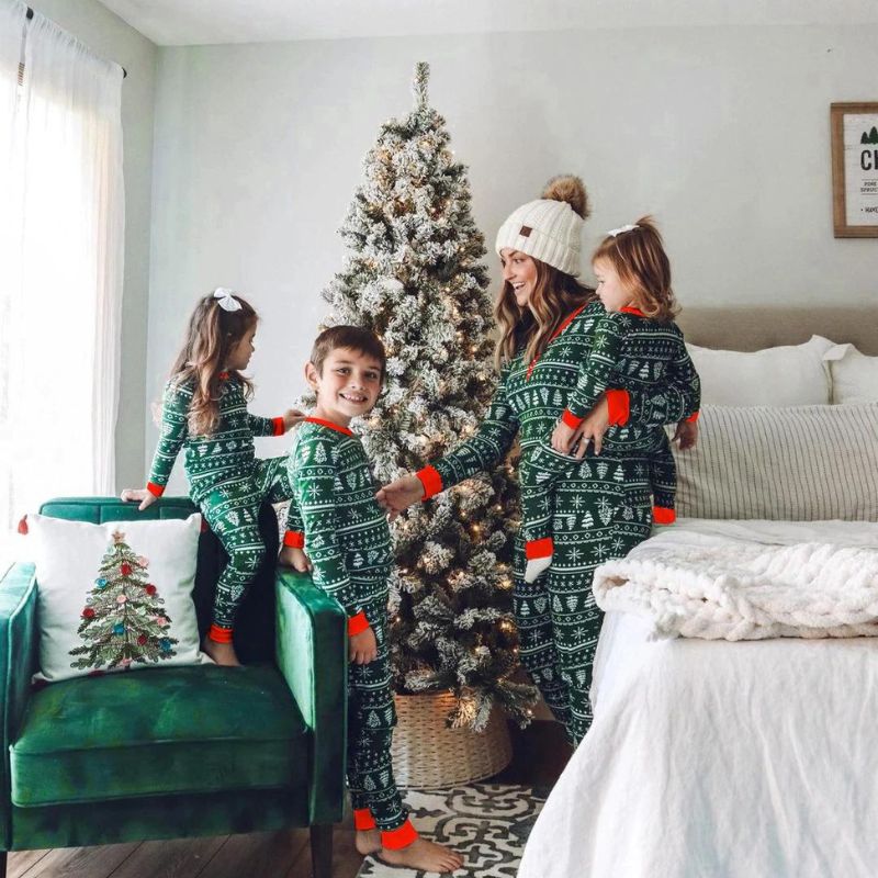 Christmas Tree Green Print Pajamas Set